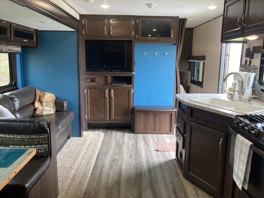 Blue & Grey Kitchen & dining area